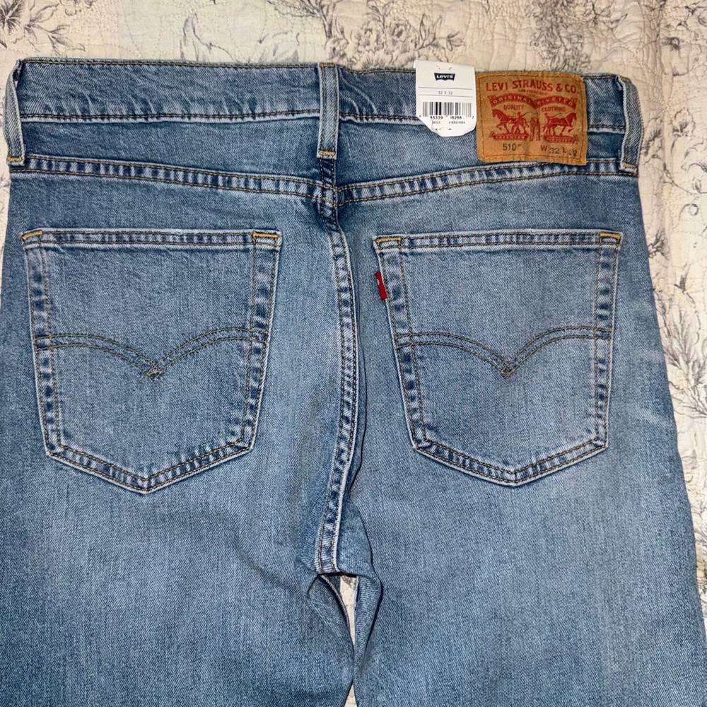 Levi's Men's Light Blue Skinny Jeans - Picture 6 of 9